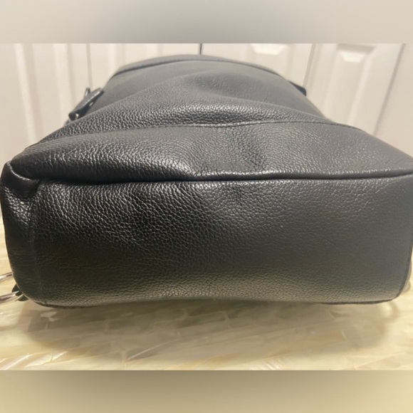 (Unisex) NWOT Coach Black Leather Charles Pack - Picture 6 of 8